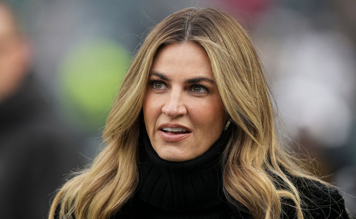 Erin Andrews Is Facing Scrutiny For Her Dak Prescott Remark