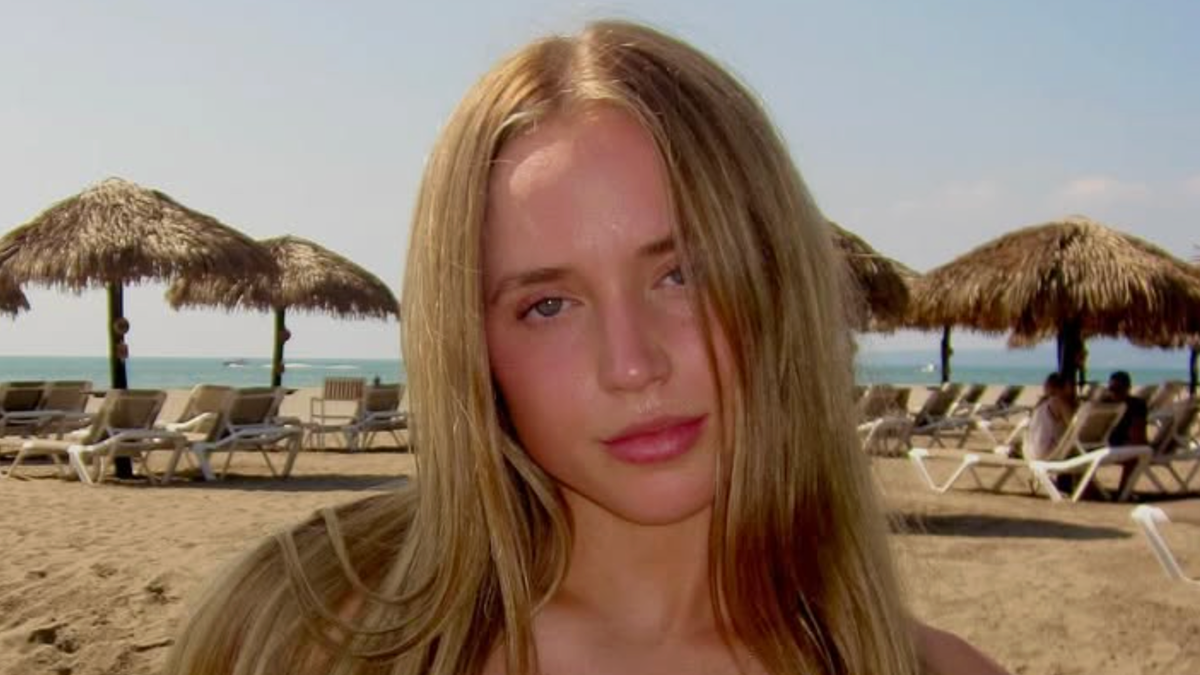Swimsuit Photo Of Hailey Van Lith Has WNBA Fans In Awe