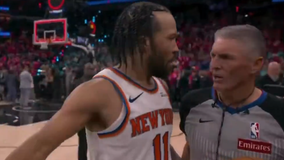 NBA Investigates 'Vulgar' Fan Heckling Jalen Brunson, Issues Seating Restrictions