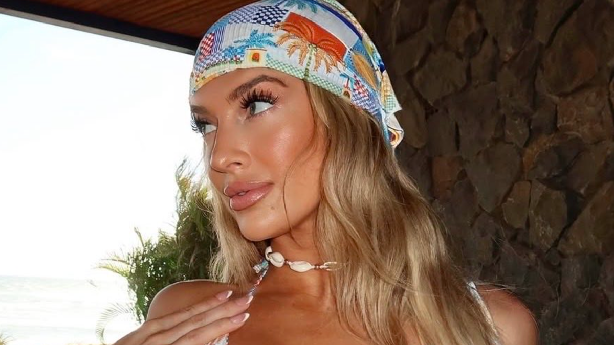 WWE Star Karmen Petrovic Has Fans Speechless Over Swimsuit Photo