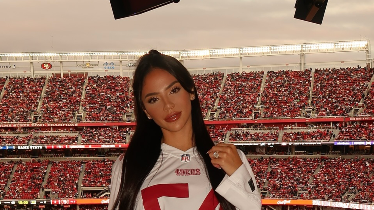 49ers Star Fred Warner's Wife Causes Stir With Week 1 Swimsuit Photo