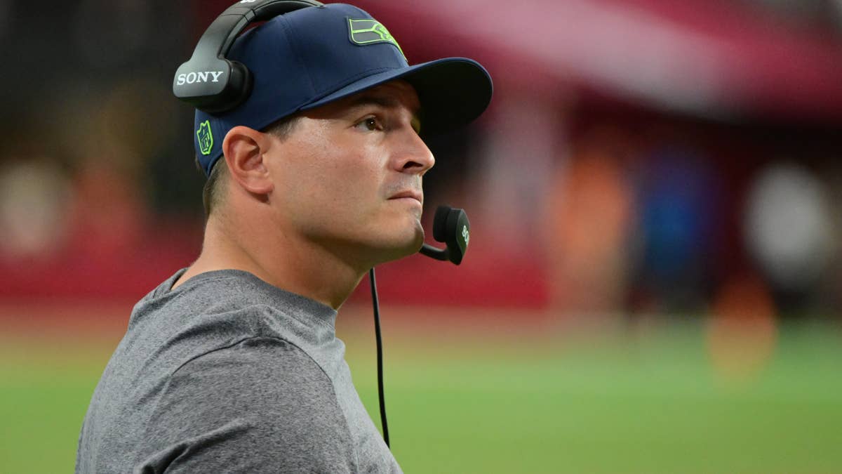 Seahawks Announce Unfortunate RB Move Ahead of Chiefs Game