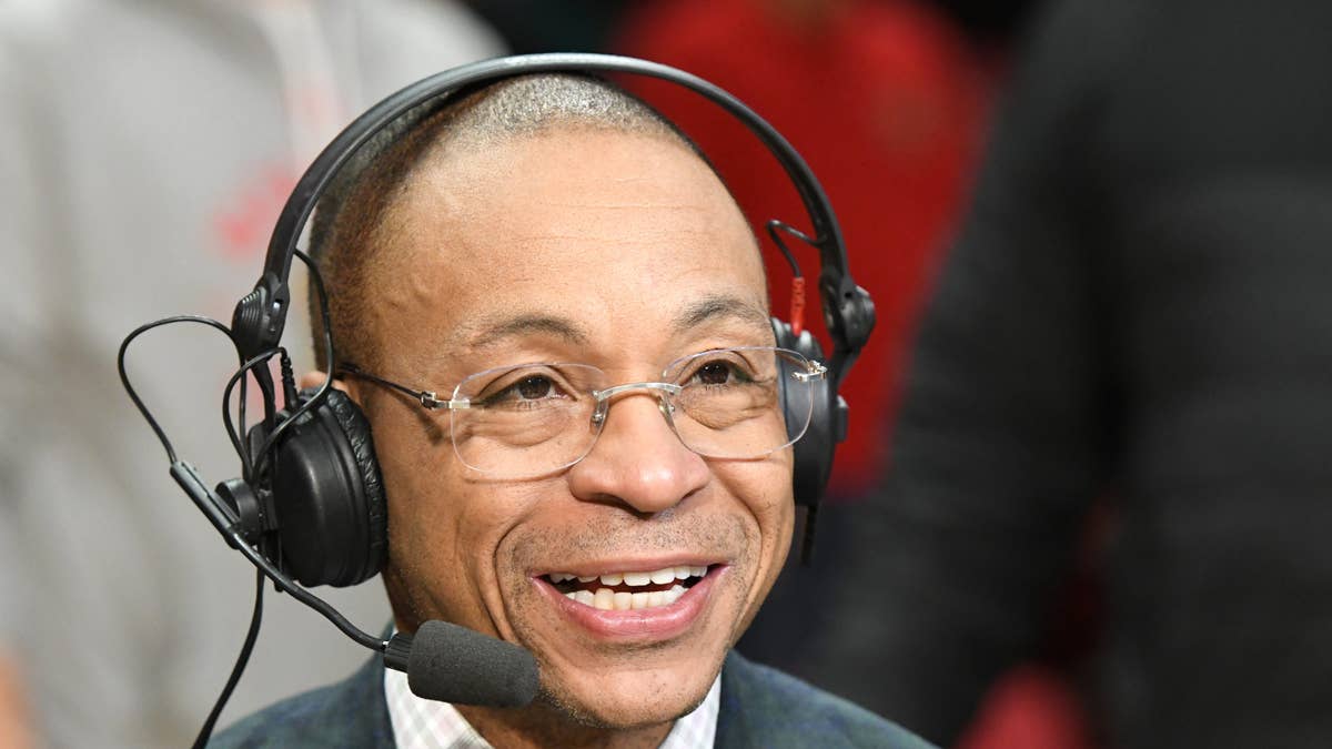 Bobby Carpenter Critiques Gus Johnson's Lackluster Commentary During Ohio State's Blowout Win