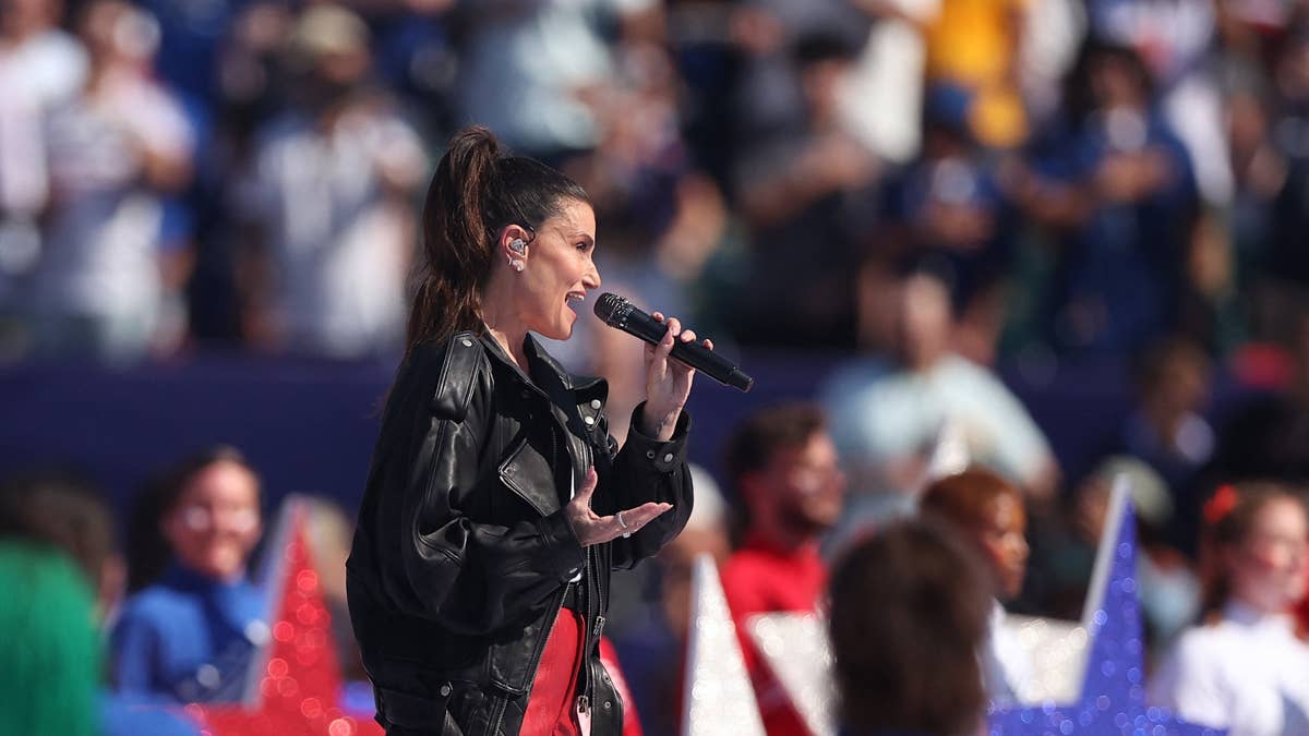 U.S. Fans Praise Idina Menzel For 'Beautiful' National Anthem At World Cup On July 4th