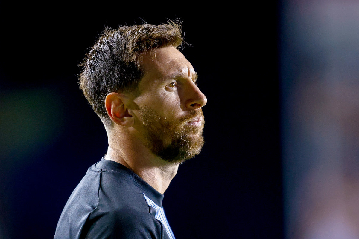 Lionel Messi Spotted in Leaked Argentina 2026 World Cup Away Jacket