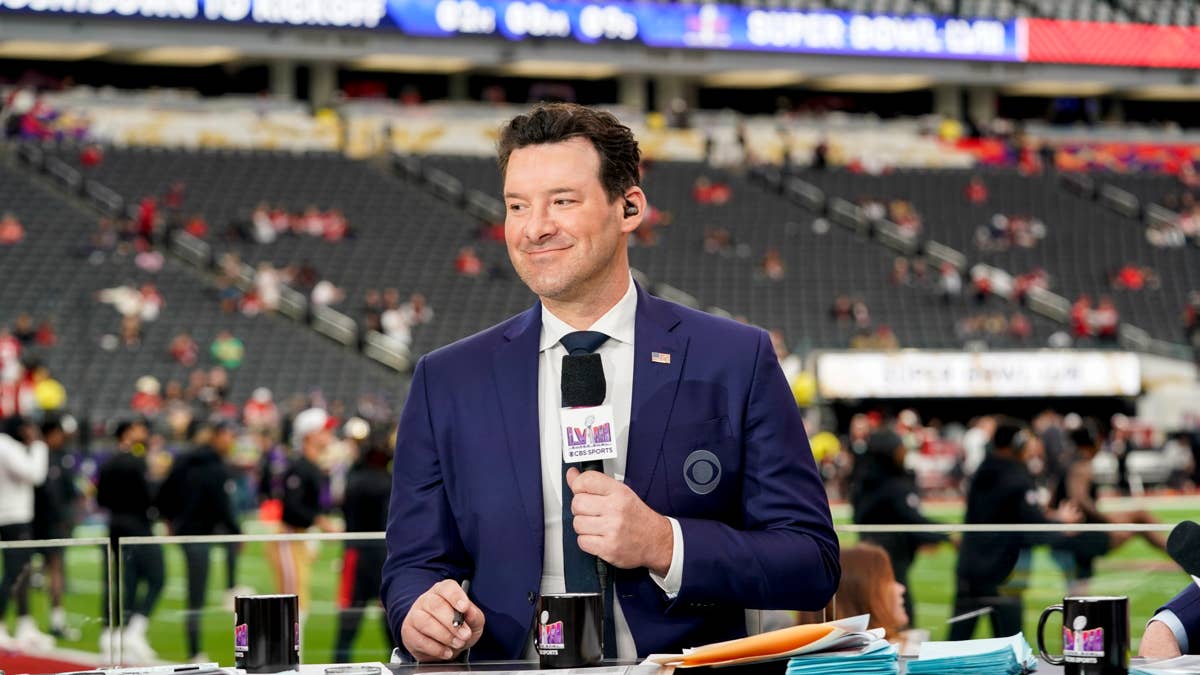 CBS Admits There's 'No Timetable' For Tony Romo's Return