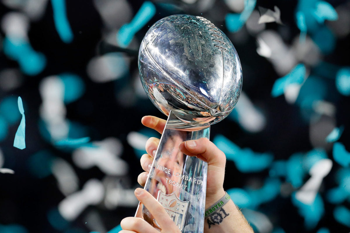 NFL Executive Neal Dahlen, Who Won 7 Super Bowls, Dies