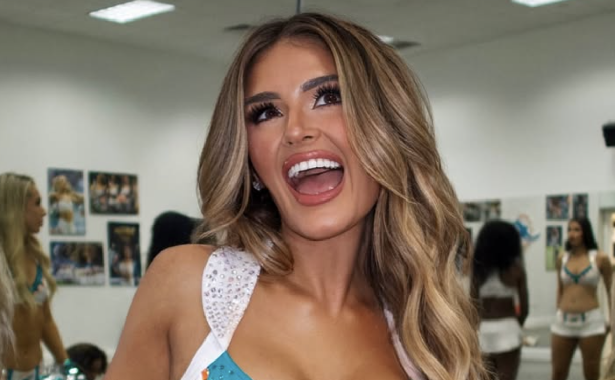 NFL Cheerleader's 'Tiny' Swimsuit Photo Causes Major Stir