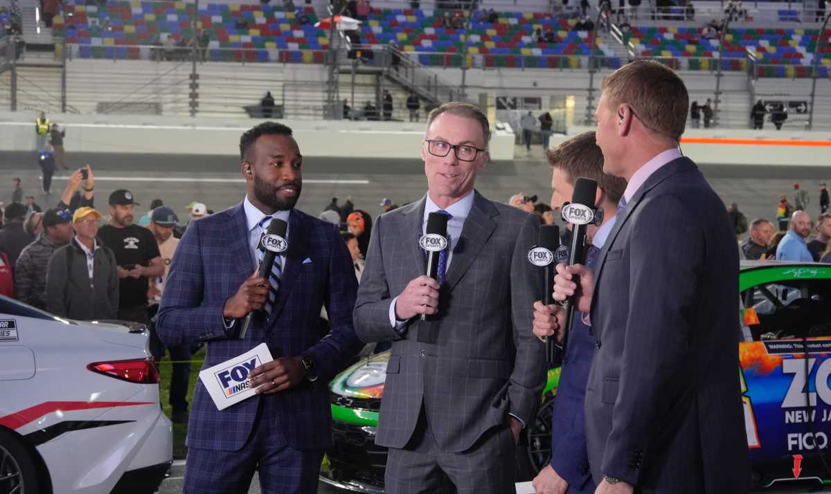 FOXSports Debuts New Show Featuring Kevin Harvick, Will Buxton