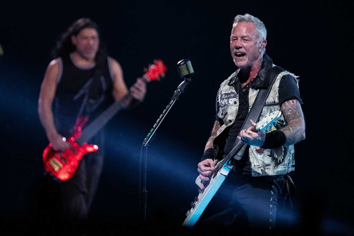 Metallica Makes Bold Predictions in 2026 NCAA Tournament Bracket