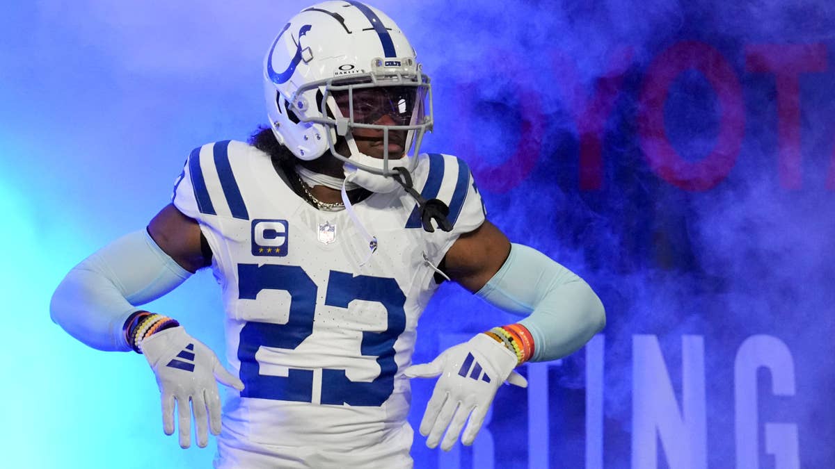 Dolphins Have a Glaring Corner Void and Kenny Moore Is Still in Free Agency