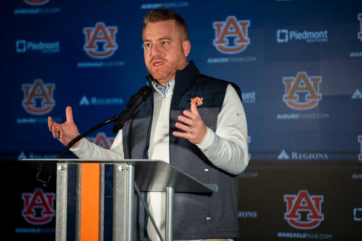 Alex Golesh, Auburn Projected to Land Top 60 Prospect