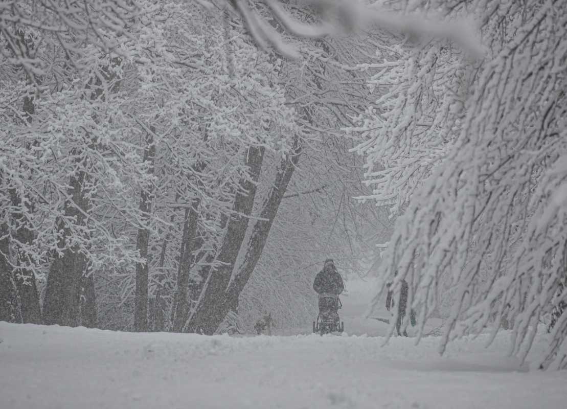 Prayers Pouring In For 5 U.S. States Bracing For Blizzard Sunday
