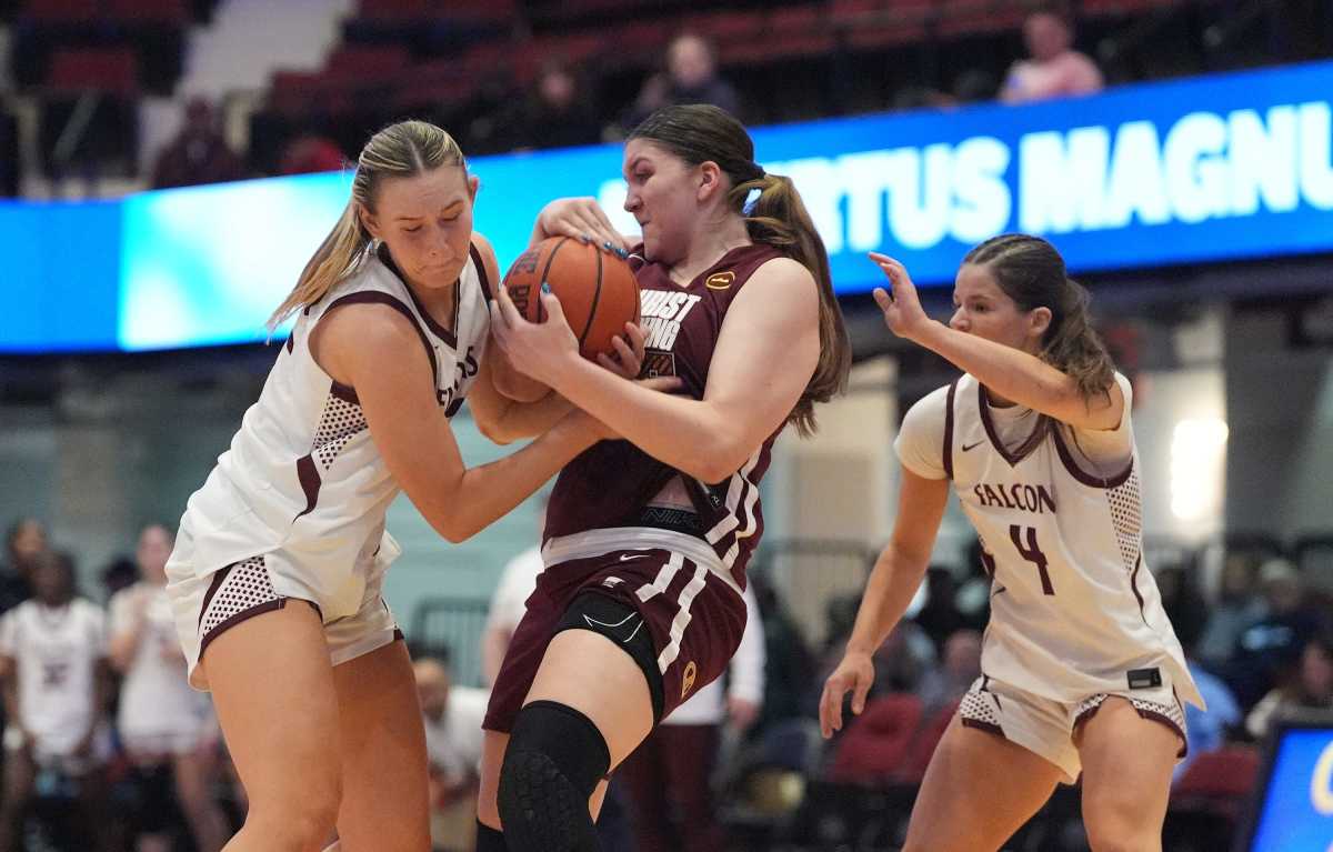 5-Star UConn Commit Olivia Vukosa Named Gatorade Player Of The Year