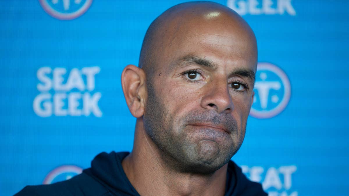 Fernando Carmona's Rise Could Push Cordell Volson Out of Titans Starting Job