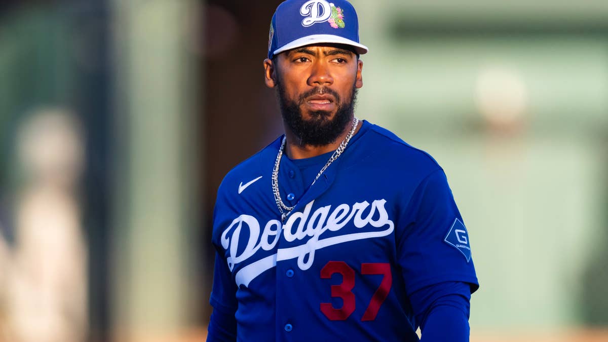Dodgers' Blowout Win Over Phillies on Sunday Presents Teoscar Hernandez Dilemma