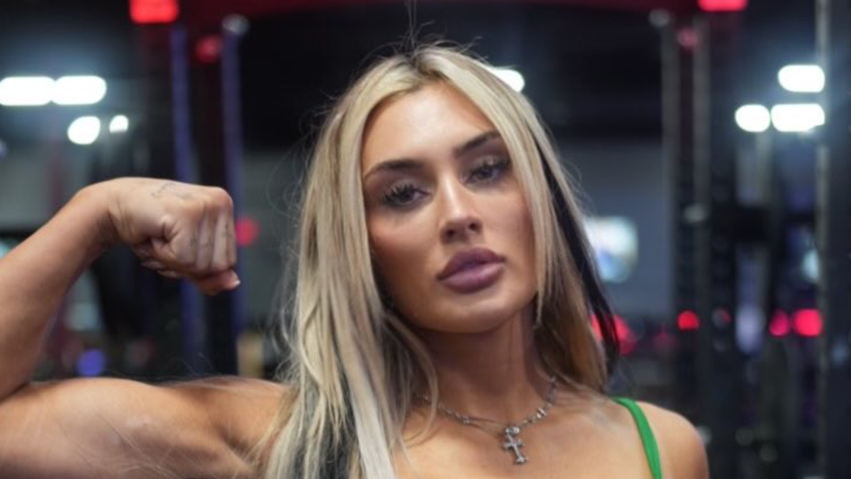 WWE Star Tiffany Stratton Sends Fans Into Frenzy With Gym Photo