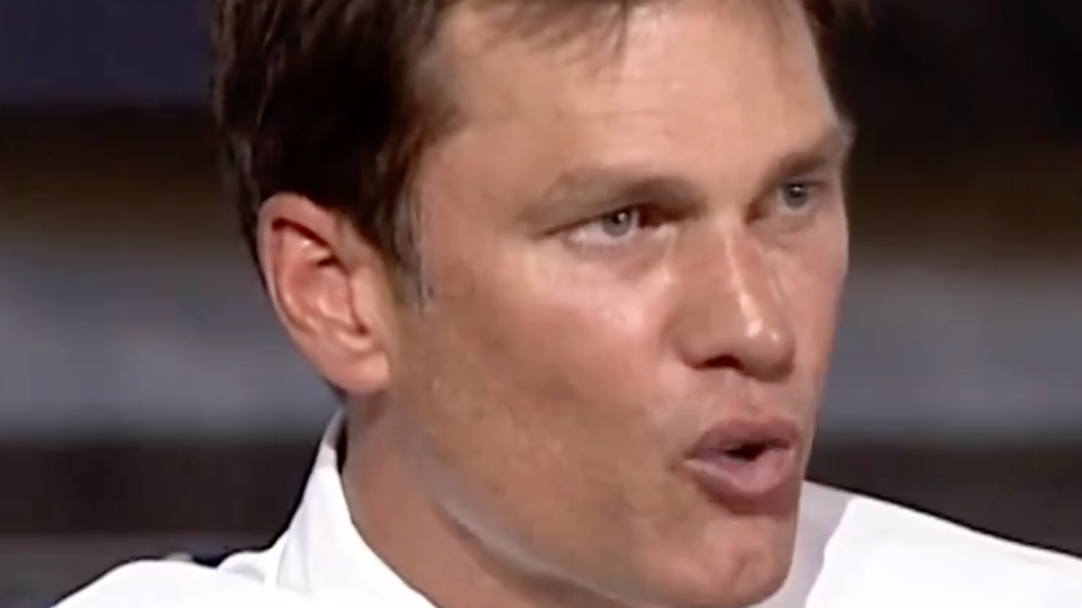 Tom Brady Takes Shot At Bill Belichick During His Commencement Speech
