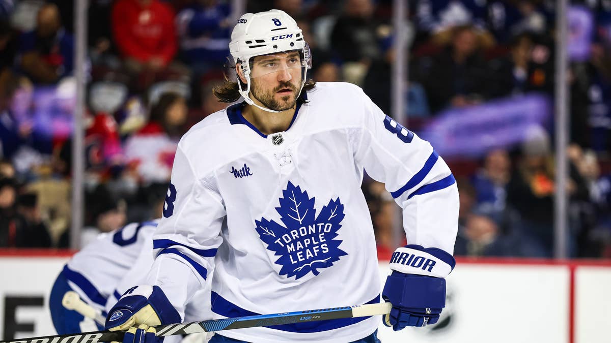 Maple Leafs' Jim Hiller Makes Admission on Chris Tanev's Injury Timeline