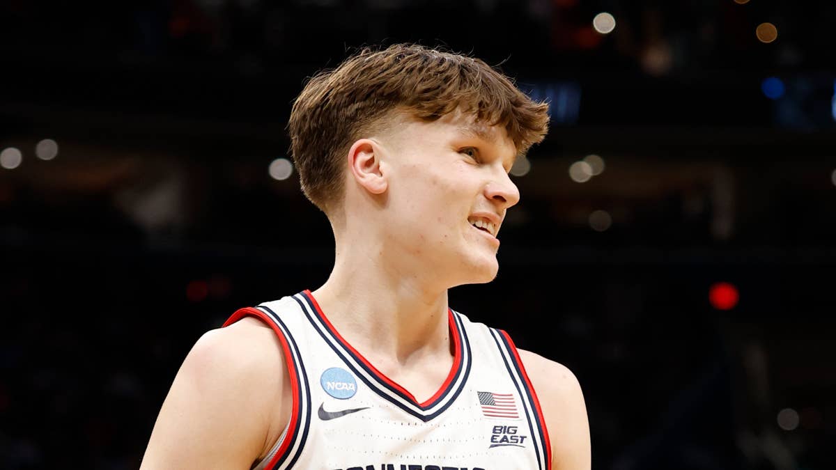 UConn G Braylon Mullins Reacts to Career Decision