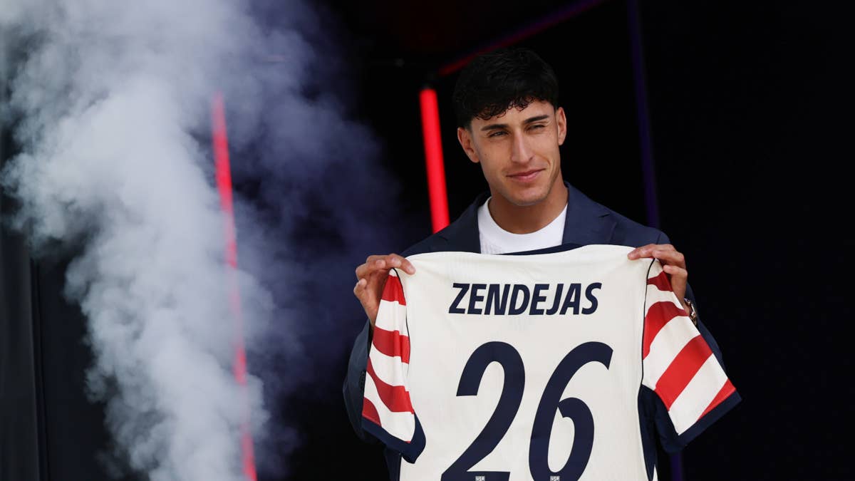 Stu Holden Backs Mauricio Pochettino After Diego Luna Omission: ‘Zendejas Is a Better Player’