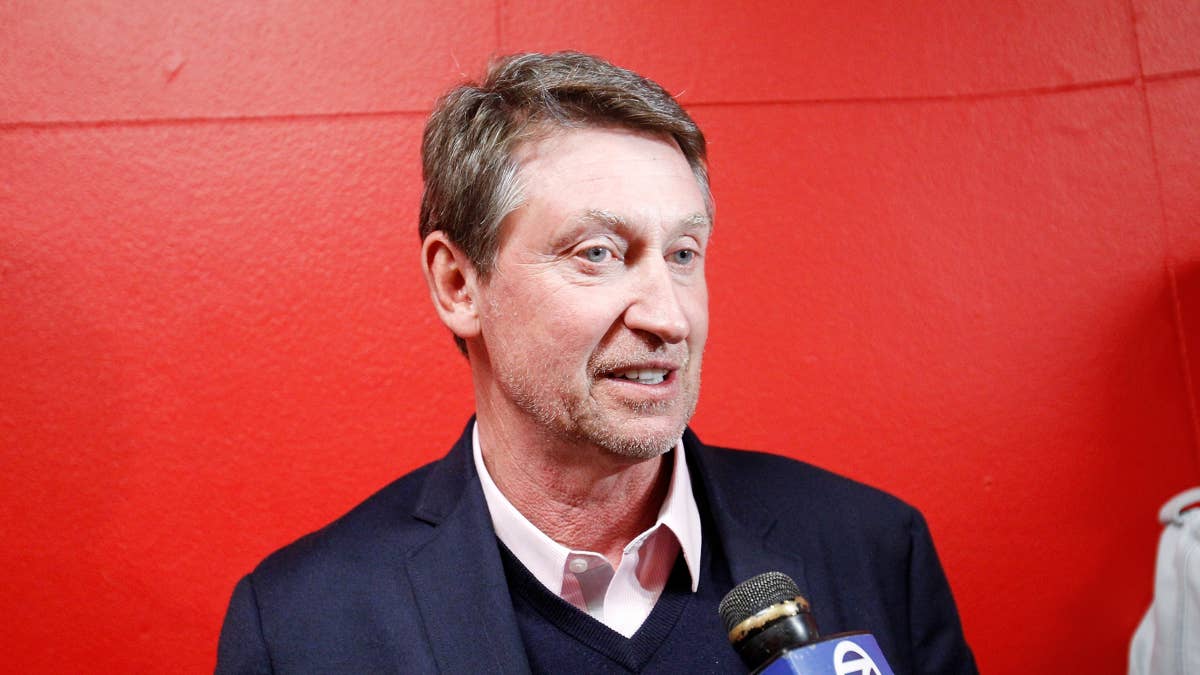 NHL Legend Wayne Gretzky Sends Strong Message on Maple Leafs' Gavin McKenna