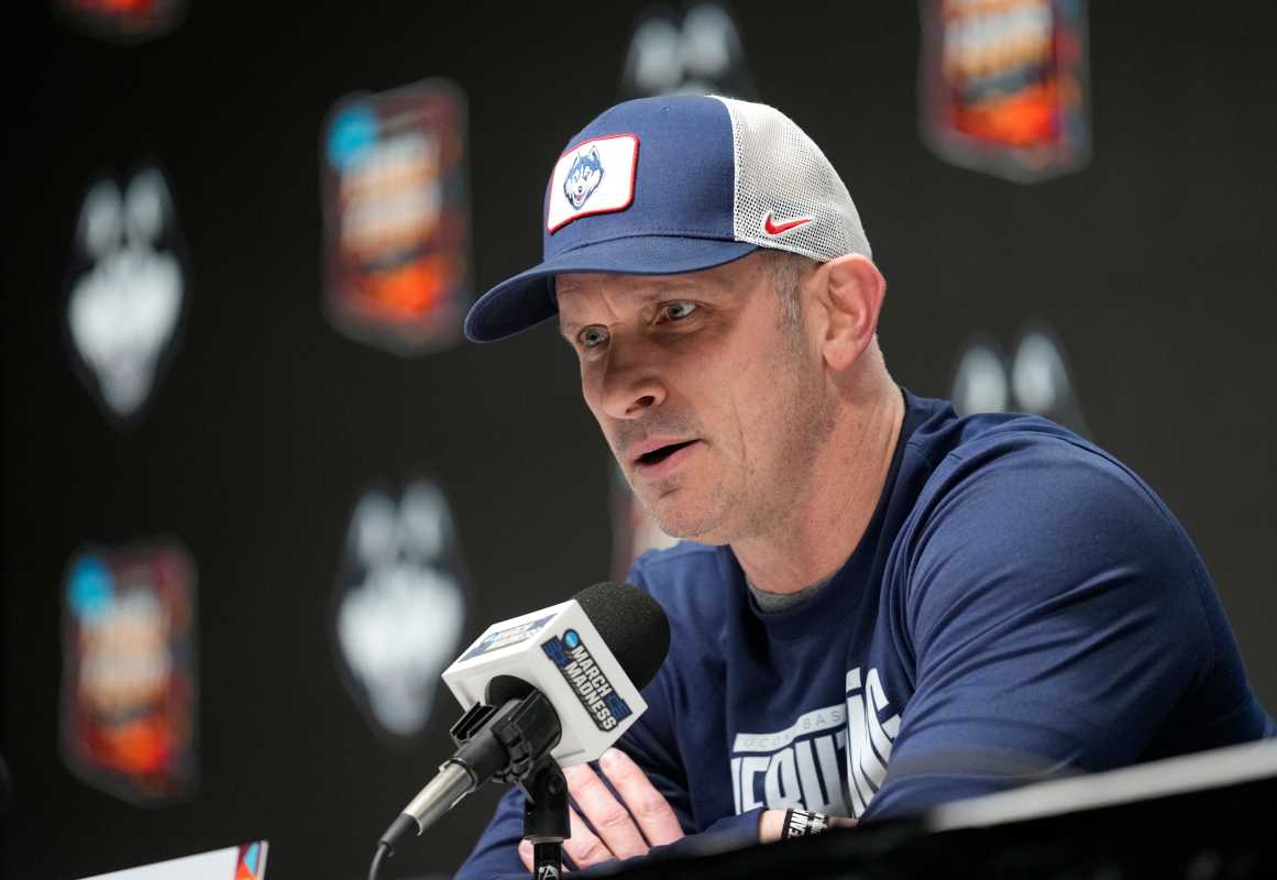 Dan Hurley’s Immediate Reaction to Losing UConn Coach Luke Murray Was Heartwarming