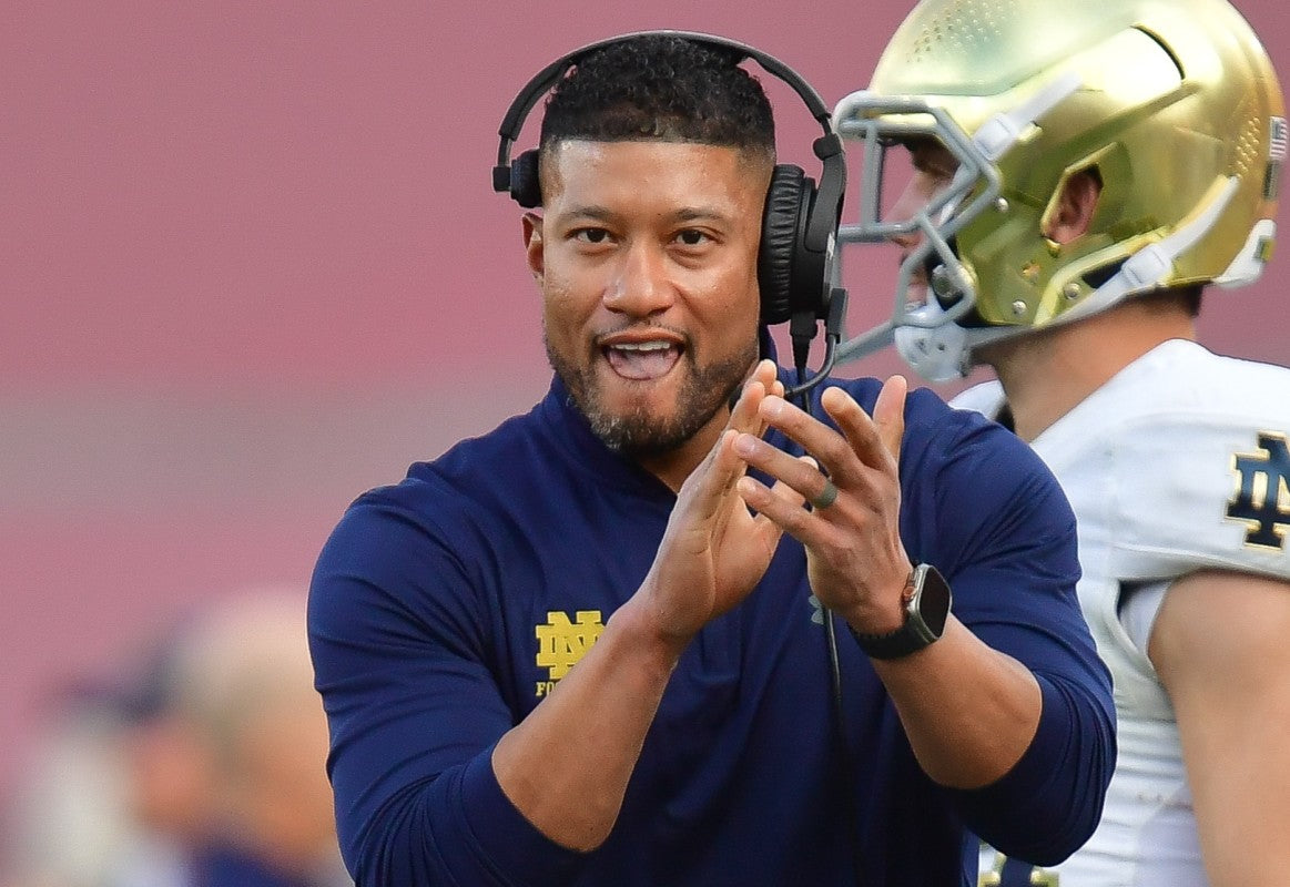 Notre Dame Named 'Biggest Challenger' to Flip 4-Star QB