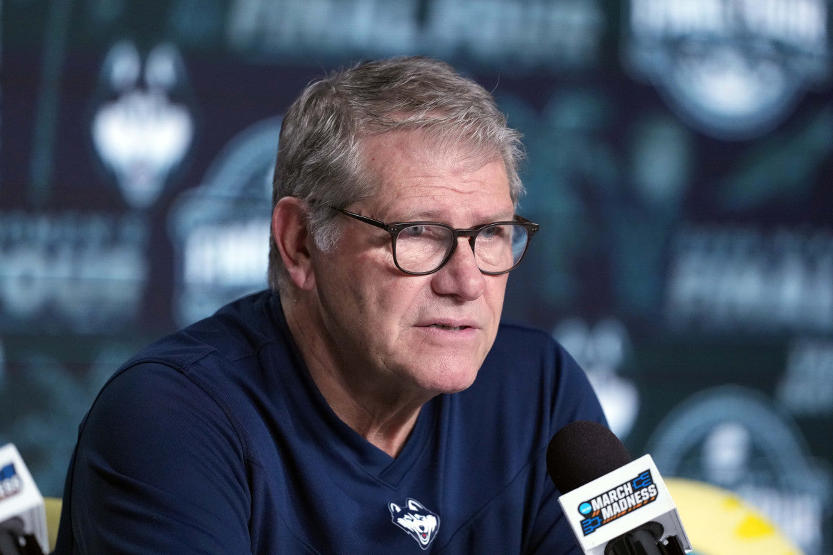 Geno Auriemma Makes Major Career Announcement After Final Four Loss