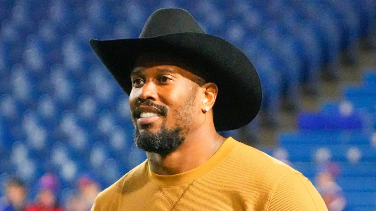 Von Miller Makes Request After Signing With Cowboys