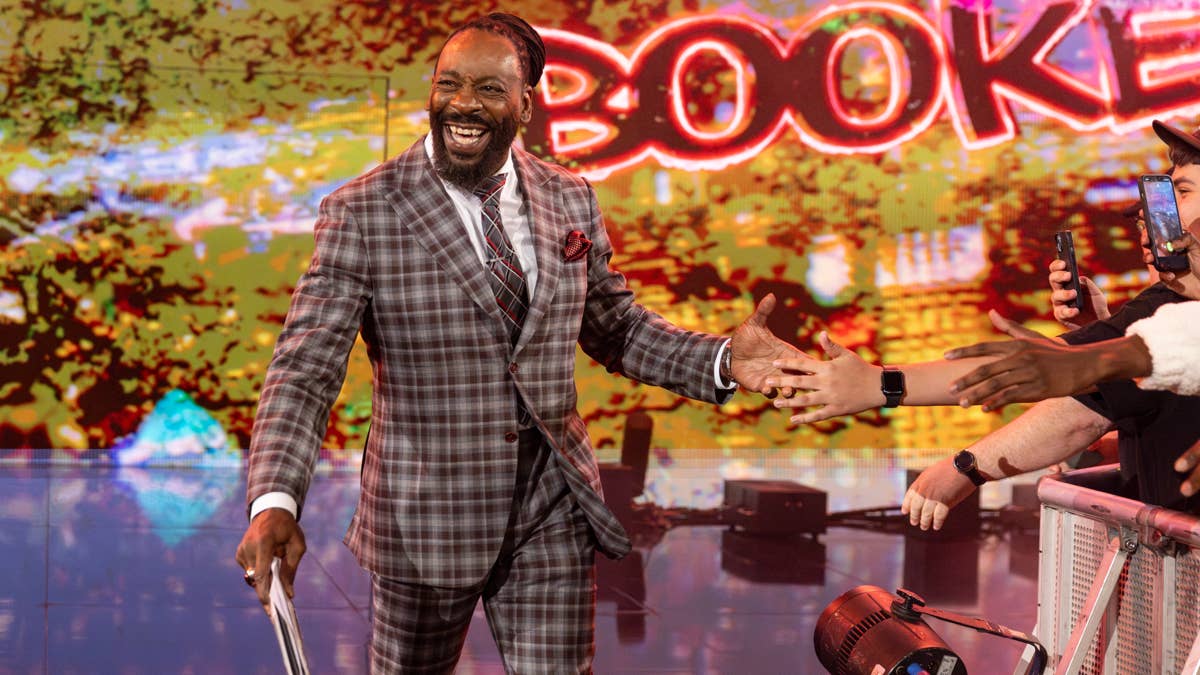 Booker T Weighs In On WWE's Treatment of LA Knight - 'Everybody's Not Going to be Champion'
