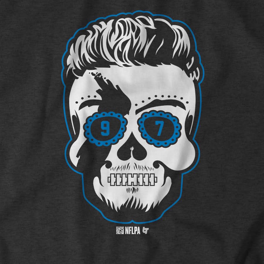 Aidan Hutchinson: Sugar Skull 4