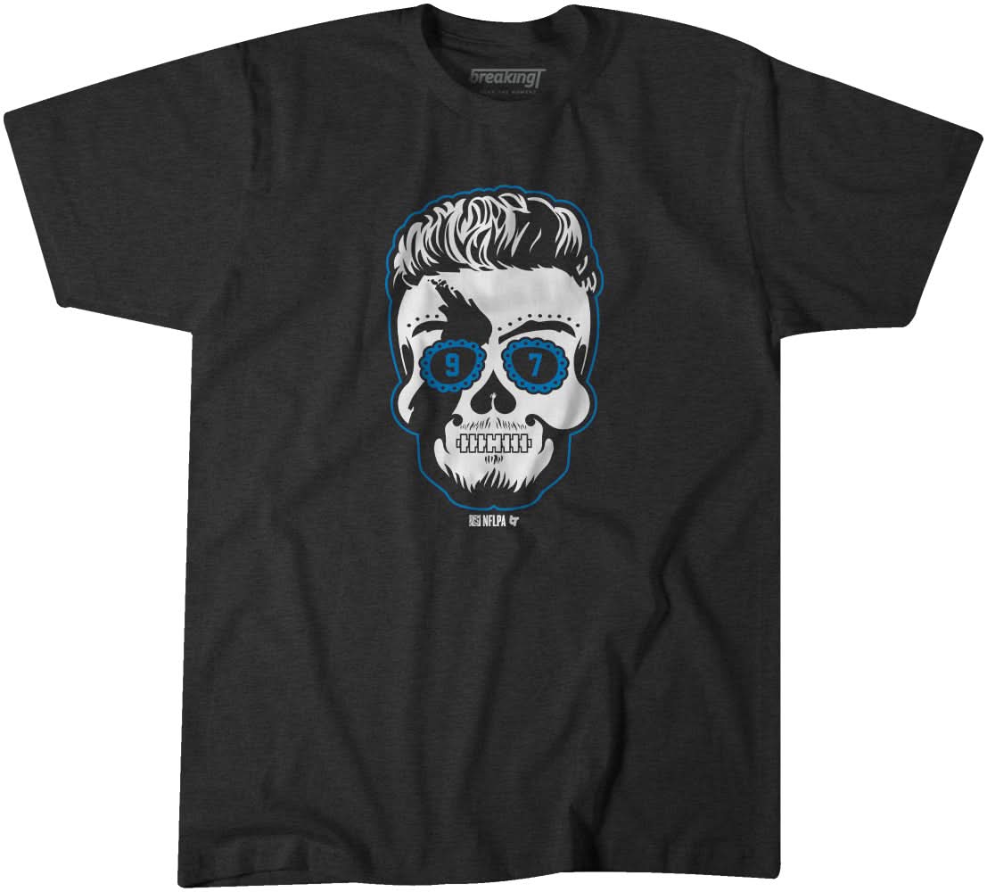 Aidan Hutchinson: Sugar Skull 1