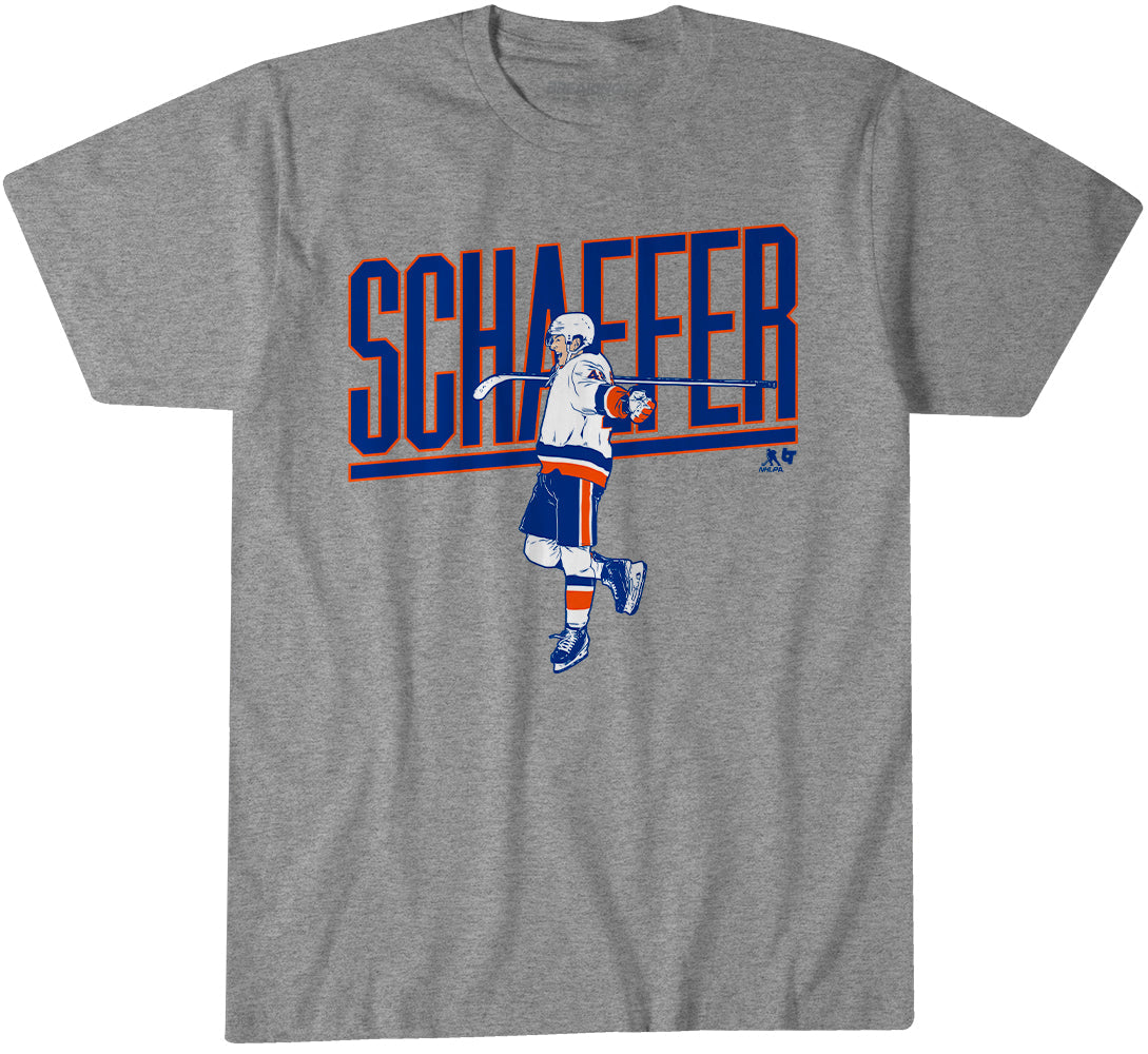 Matthew Schaefer: Name Pose 1