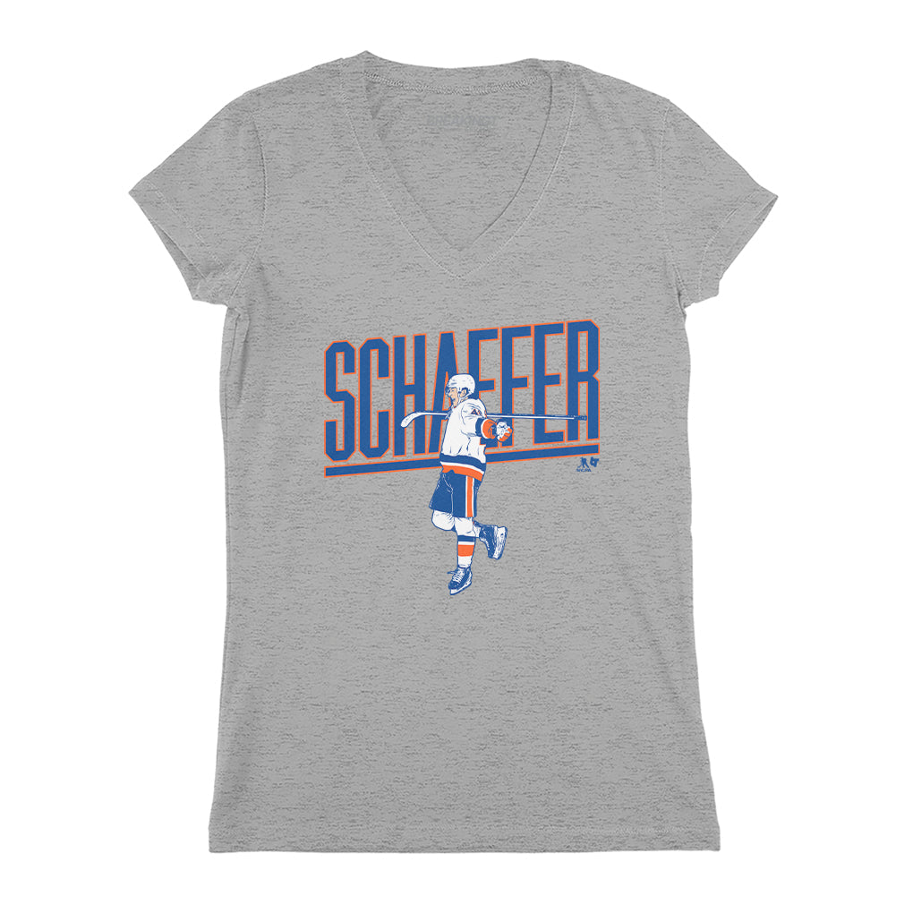 Matthew Schaefer: Name Pose 3