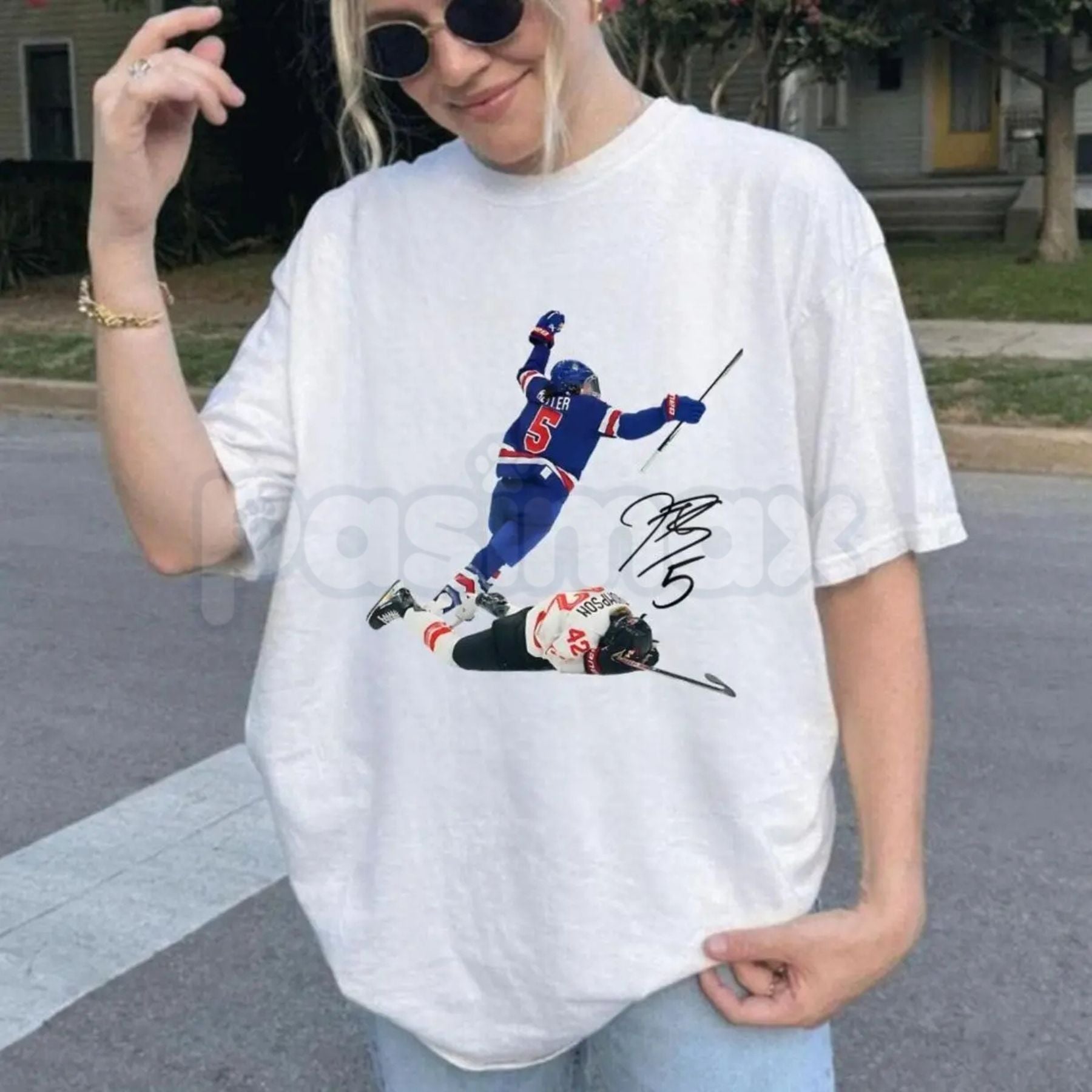 Megan Keller & Hilary Knight Vintage Hockey T-Shirt - USA Women's Hockey Legend Graphic Tee, Retro 90s Style Sports Apparel, Premium Heavyweight Unisex 100% Cotton Top, Olympic Hockey Fan Shirt, Hilary Knight & Megan Keller Souvenir Tee 3