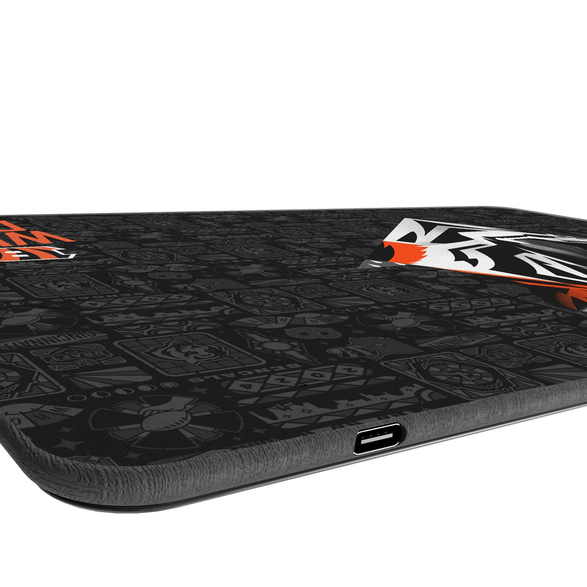 Cincinnati Bengals 2024 Edition 15-Watt Wireless Charger and Mouse Pad 3