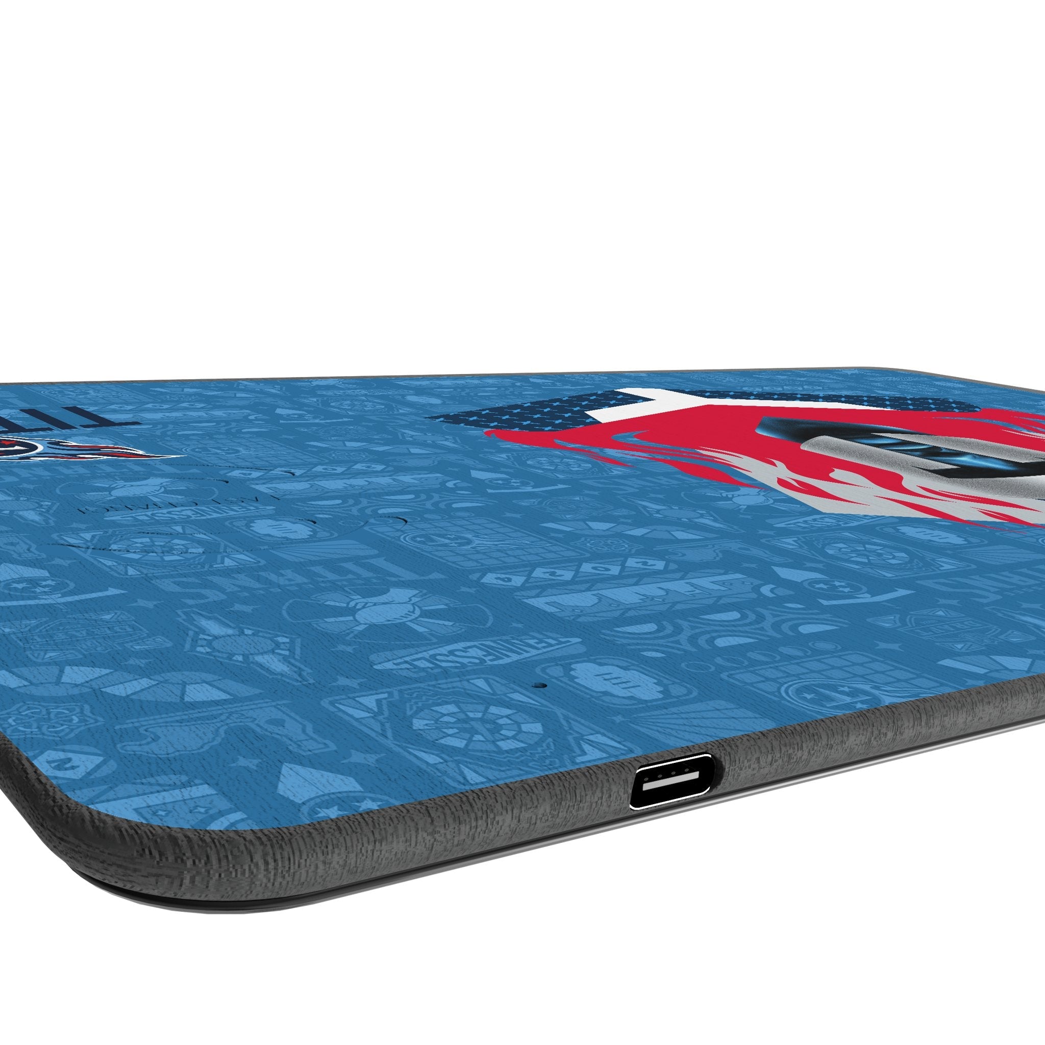 Tennessee Titans 2024 Edition 15-Watt Wireless Charger and Mouse Pad 3