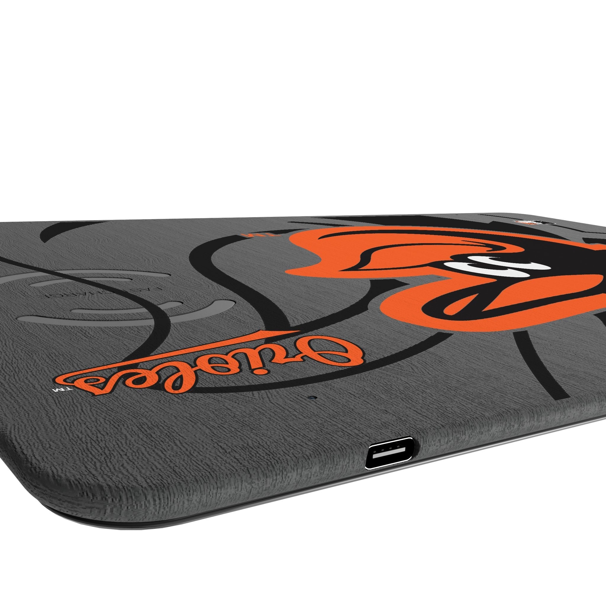 Baltimore Orioles Monocolor Tilt 15-Watt Wireless Charger and Mouse Pad 3