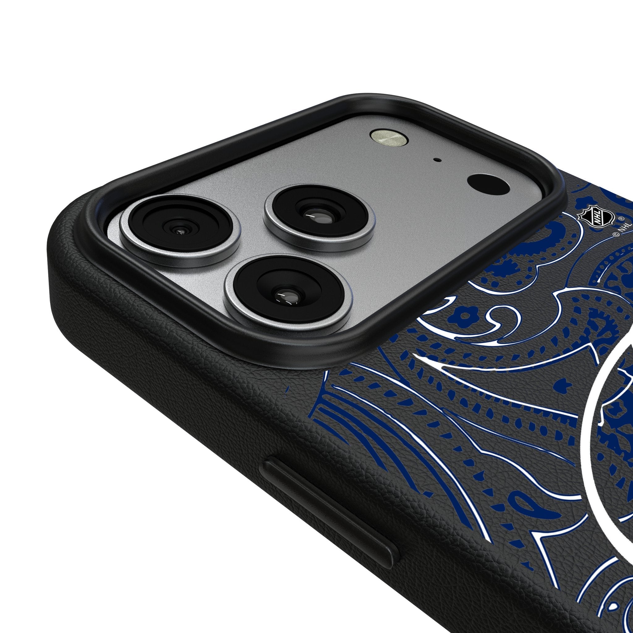 Tampa Bay Lightning Paisley MagSafe Compatible Phone Case for Apple iPhone 17 Series 3