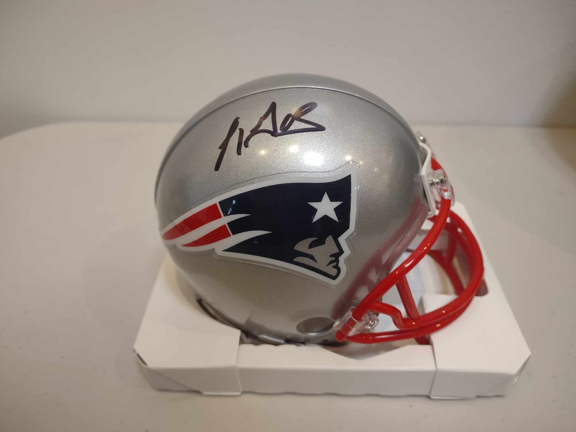LeGarrette Blount New England Patriots Autographed Mini-Helmet 1