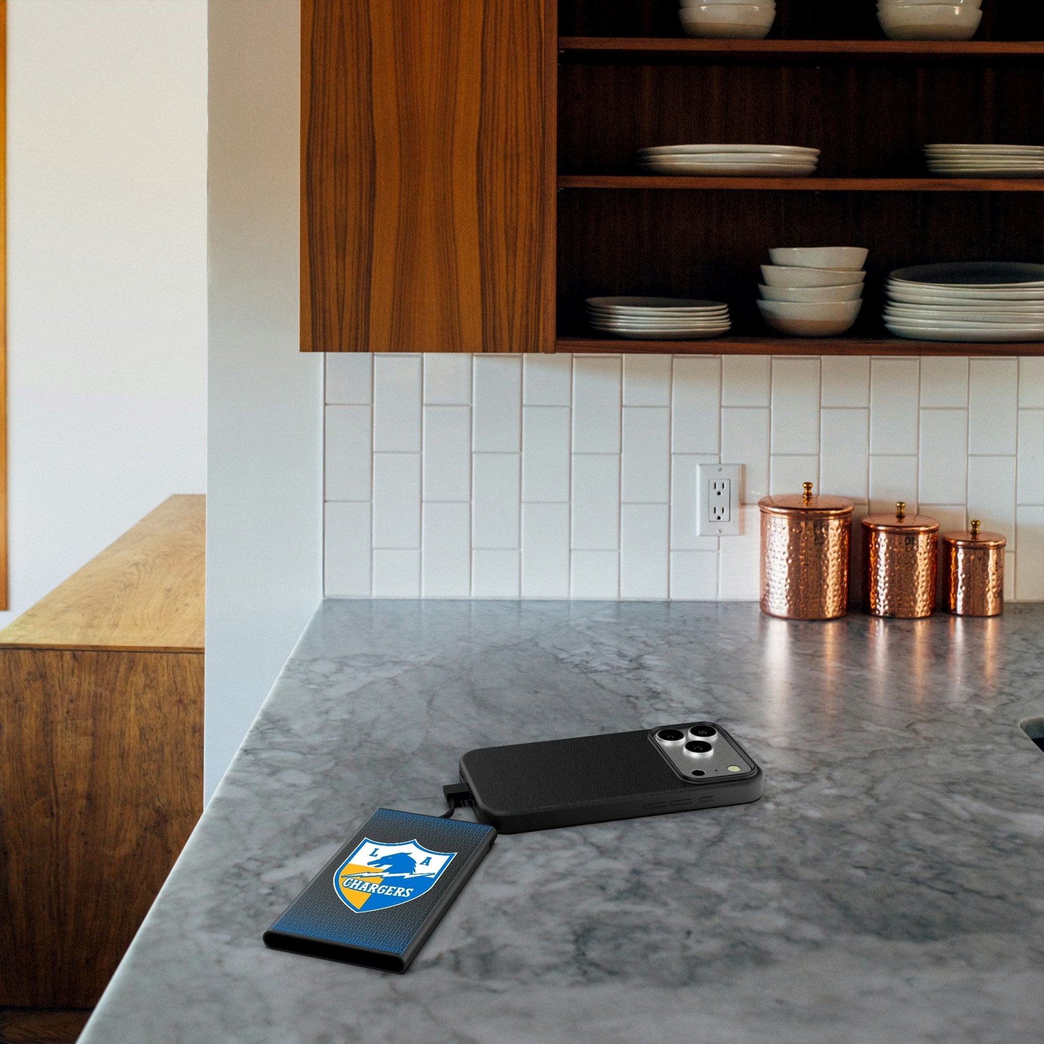 Los Angeles Chargers Historic Collection Linen 5000mAh Flat Powerbank 4