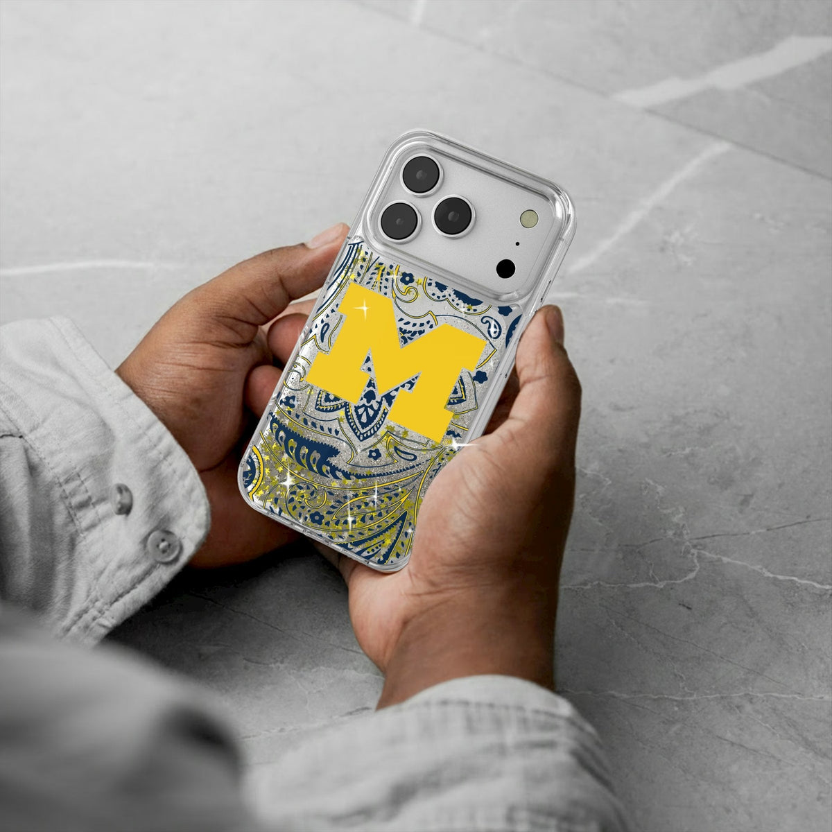 University of Michigan Wolverines Paisley Glitter Phone Case for Apple iPhone 17 Series 5