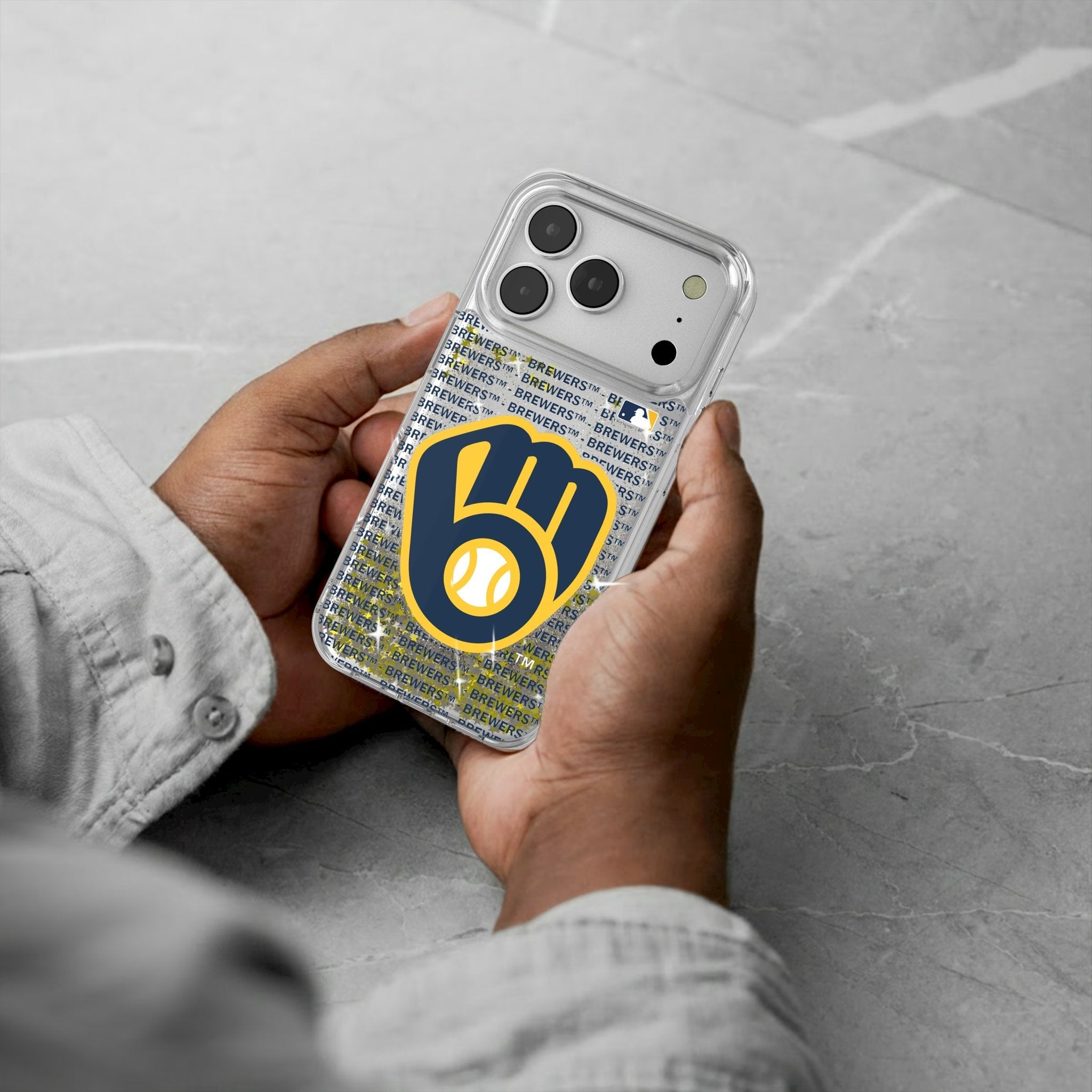 Milwaukee Brewers Text Backdrop Glitter Phone Case for Apple iPhone 17 Series 5