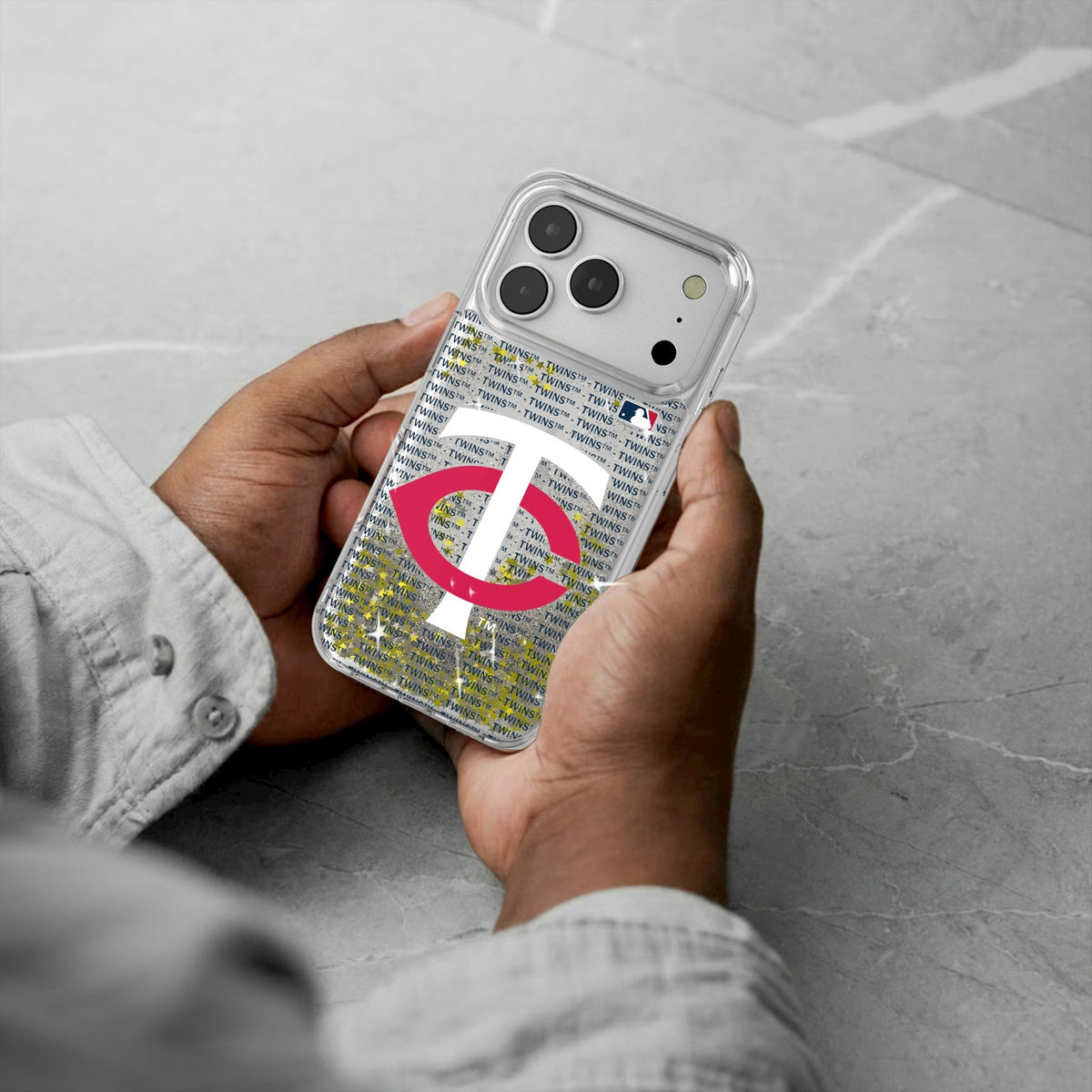 Minnesota Twins Text Backdrop Glitter Phone Case for Apple iPhone 17 Series 5