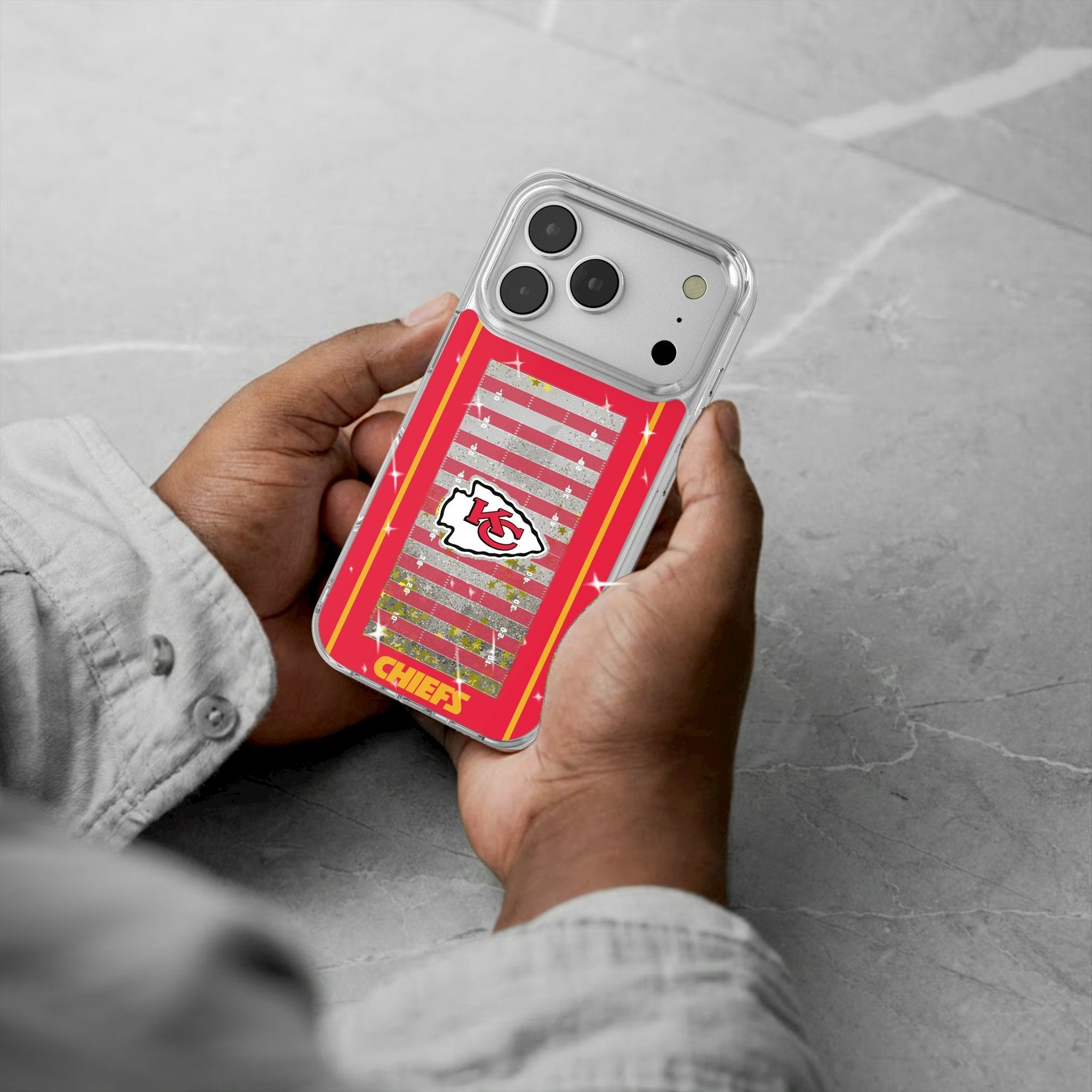 Kansas City Chiefs Field Glitter Phone Case for Apple iPhone 17 Series 5
