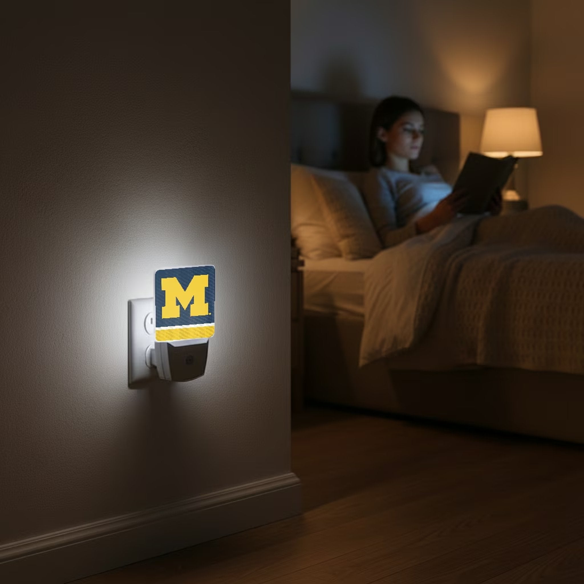 University of Michigan Wolverines Stripe Night Light 2-Pack 4