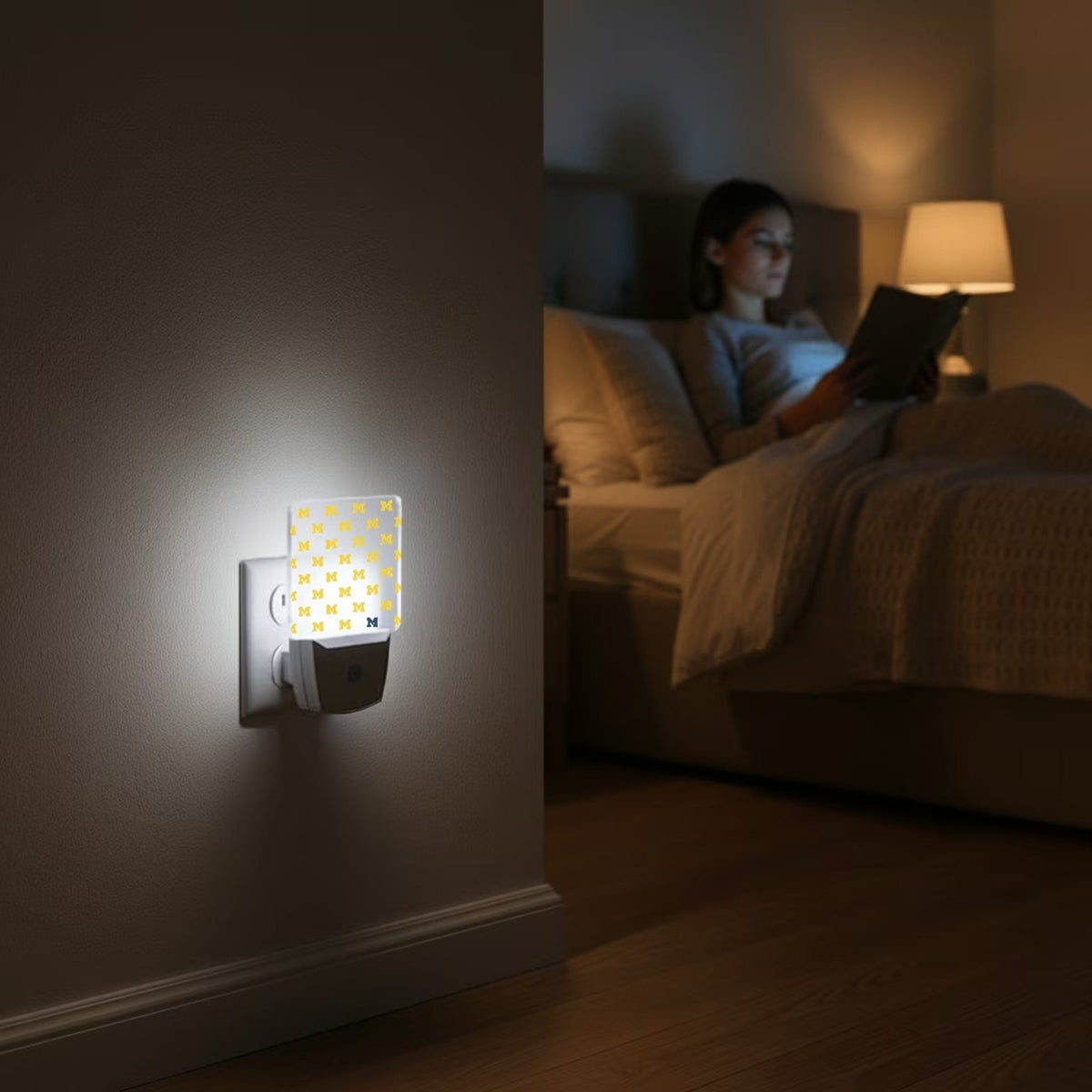 University of Michigan Wolverines Fashion Pattern Night Light 2-Pack 4