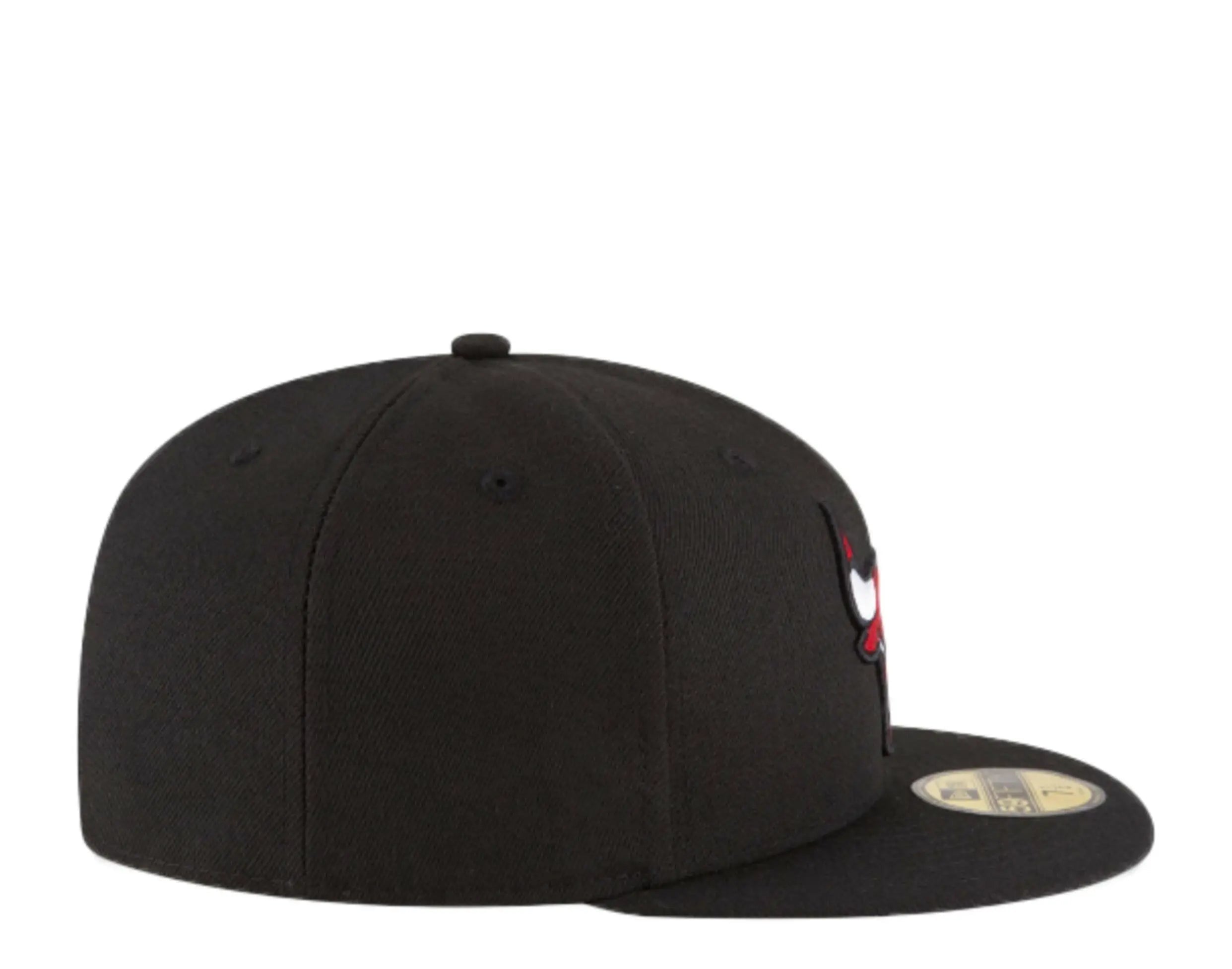 New Era 59Fifty Men Fitted Hat Black/Red 5