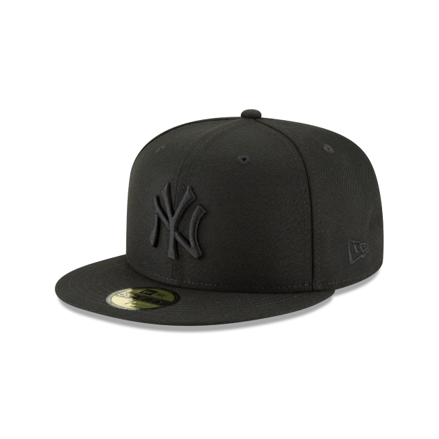 New York Yankees - 59Fifty Blackout Basic Men's Hat, New Era 3